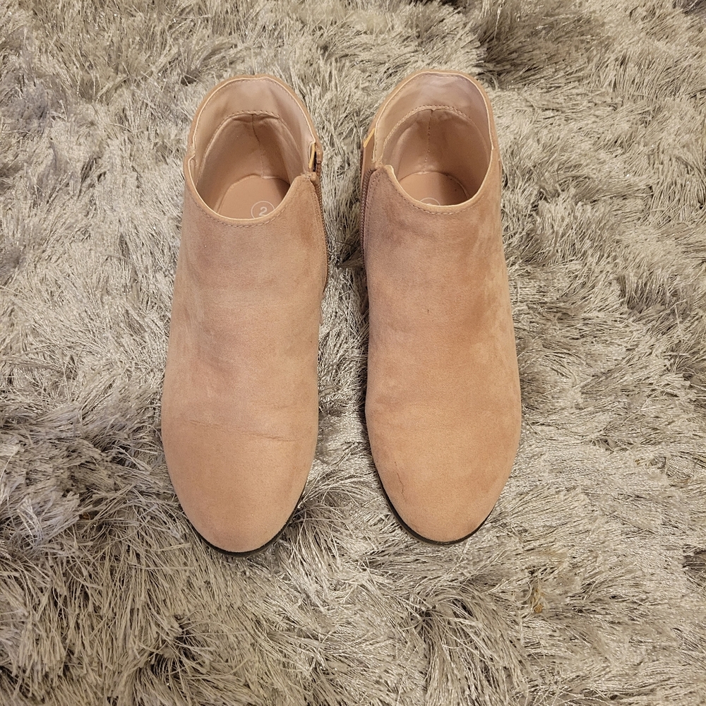 Cat and Jack girls ankle boots